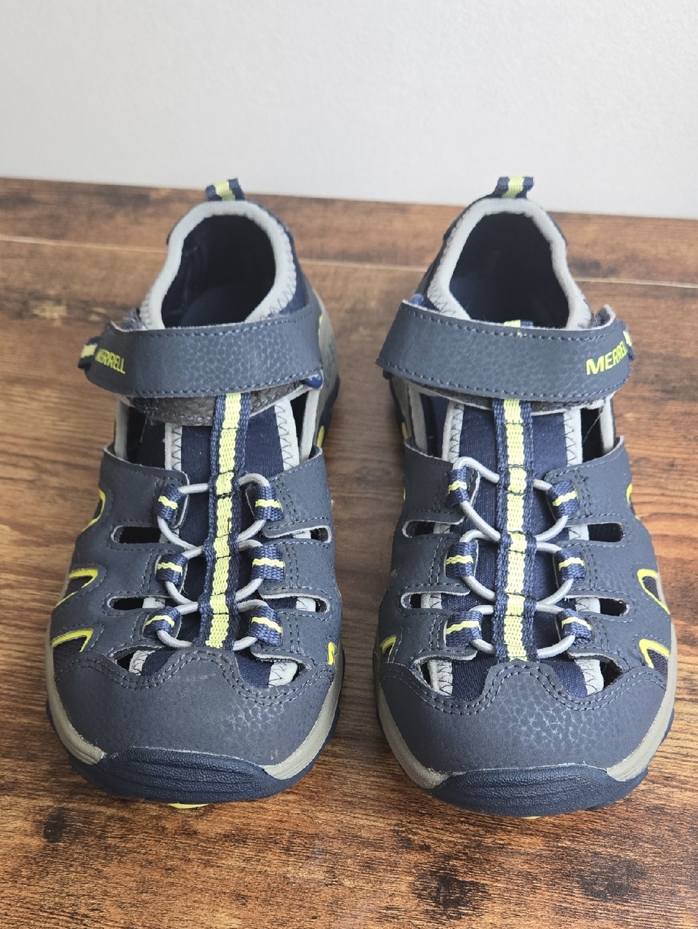 Merrell Hydro Hiker Sandals Boys 5 Navy Blue Lime Green Water Shoes MY54859